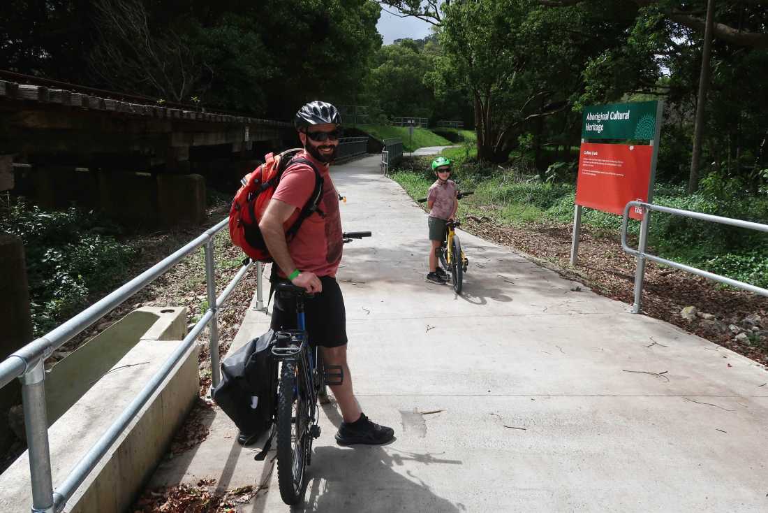 Cyclists on the Northern Rivers Rail Trail | Erin Wileman