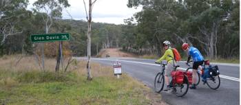 Cyclists entering the Capertee Valley at Capertee | Ross Baker