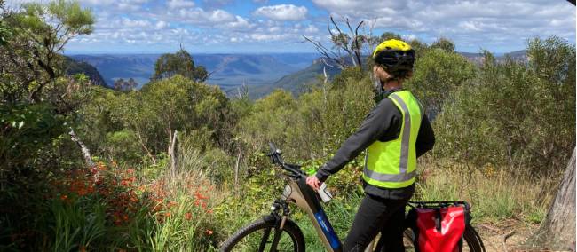 Views a plenty as you cycle the Blue Mountains | Andy Mein